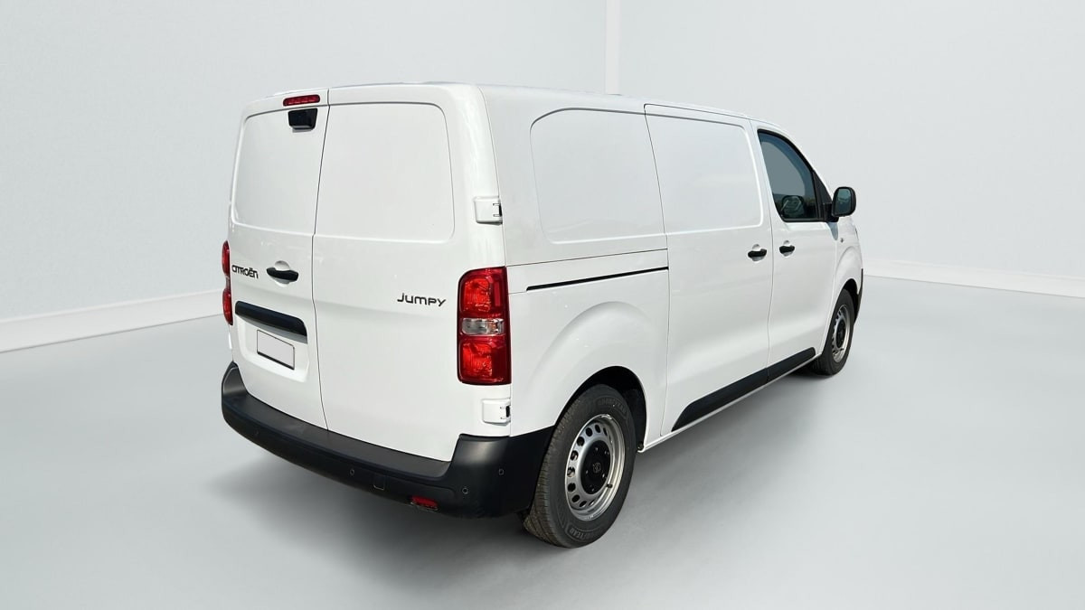 Vente en ligne Citroën Jumpy Fourgon JUMPY FGN M BLUEHDI 120 S S BVM6 au prix de 27 450 €