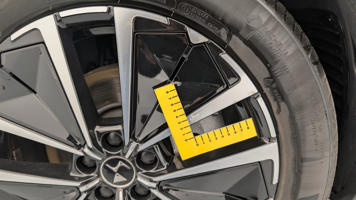 Vente en ligne Ds DS7 Crossback Hybride Rechargeable E-Tense 225 EAT8 Opera au prix de 36 750 €