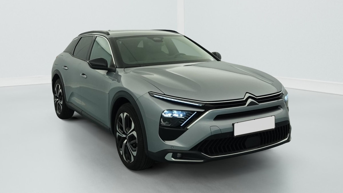 Citroën C5 X PureTech 130 EAT8 Plus occasion de 2024 en vente à Rennes