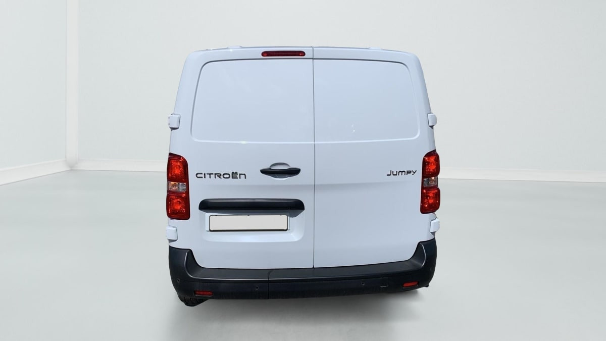 Vente en ligne Citroën Jumpy Fourgon JUMPY FGN M BLUEHDI 120 S S BVM6 au prix de 26 710 €