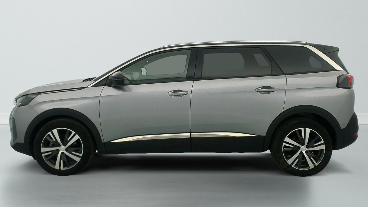 Vente en ligne Peugeot 5008 Hybrid 136 e-DCS6 Allure Pack au prix de 27 480 €