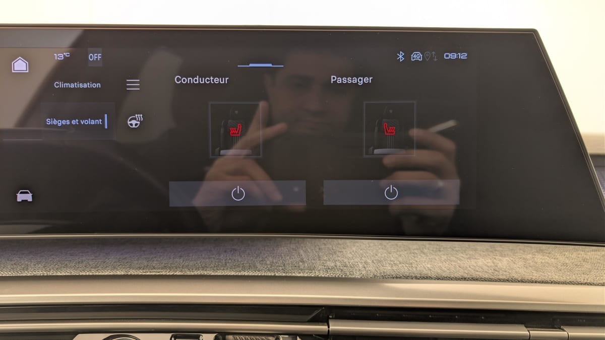 Vente en ligne Peugeot 3008 Hybrid 145 e-DCS6 GT au prix de 29 540 €