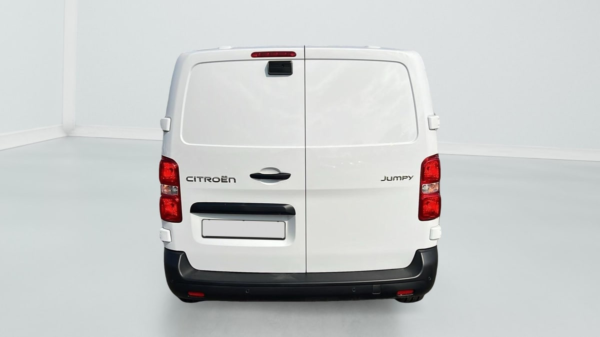 Vente en ligne Citroën Jumpy Fourgon JUMPY FGN M BLUEHDI 120 S S BVM6 au prix de 27 450 €