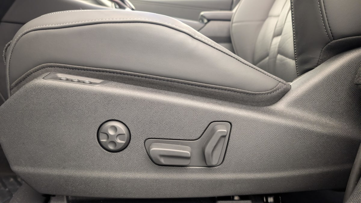 Vente en ligne Ds DS7 Crossback Hybride Rechargeable E-Tense 225 EAT8 Opera au prix de 36 750 €