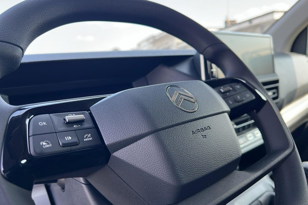 Vente en ligne Citroën Jumpy Fourgon JUMPY FGN M BLUEHDI 120 S S BVM6 au prix de 27 450 €