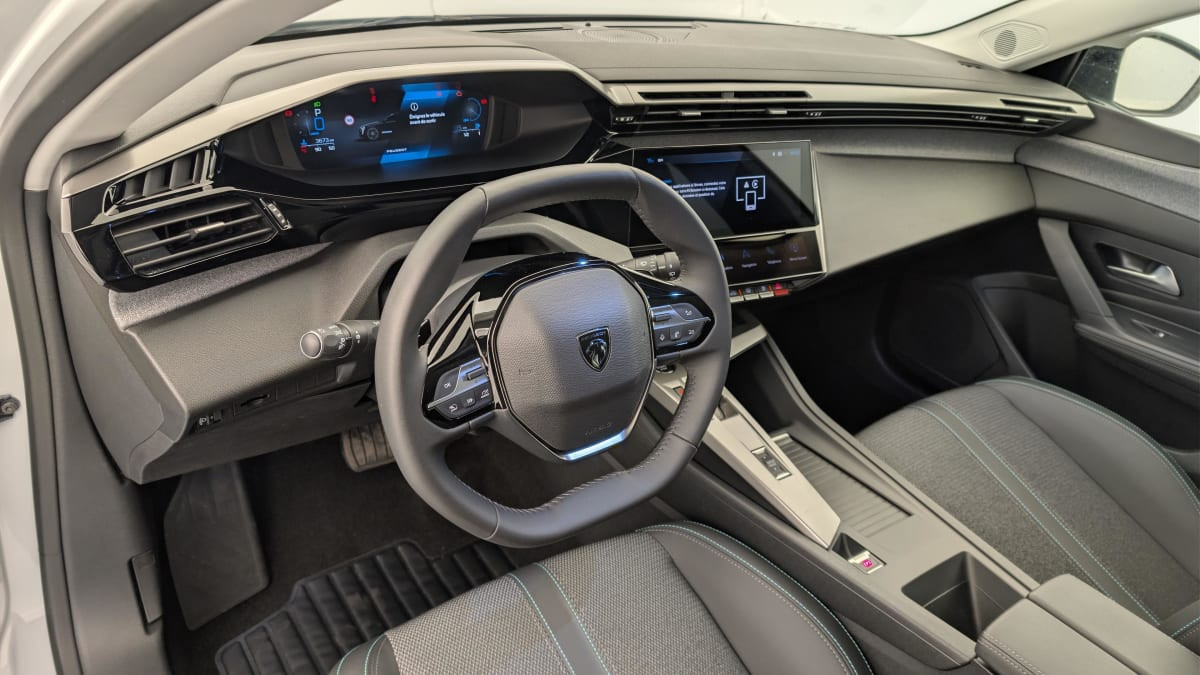 Vente en ligne Peugeot 308 SW Hybrid 145 e-DCS6 Allure au prix de 25 530 €