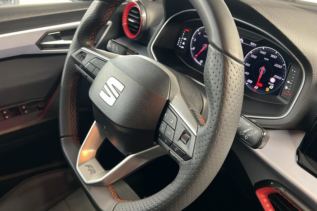 Vente en ligne Seat Arona 1.0 TSI 115 CH START STOP BVM FR au prix de 20 790 €