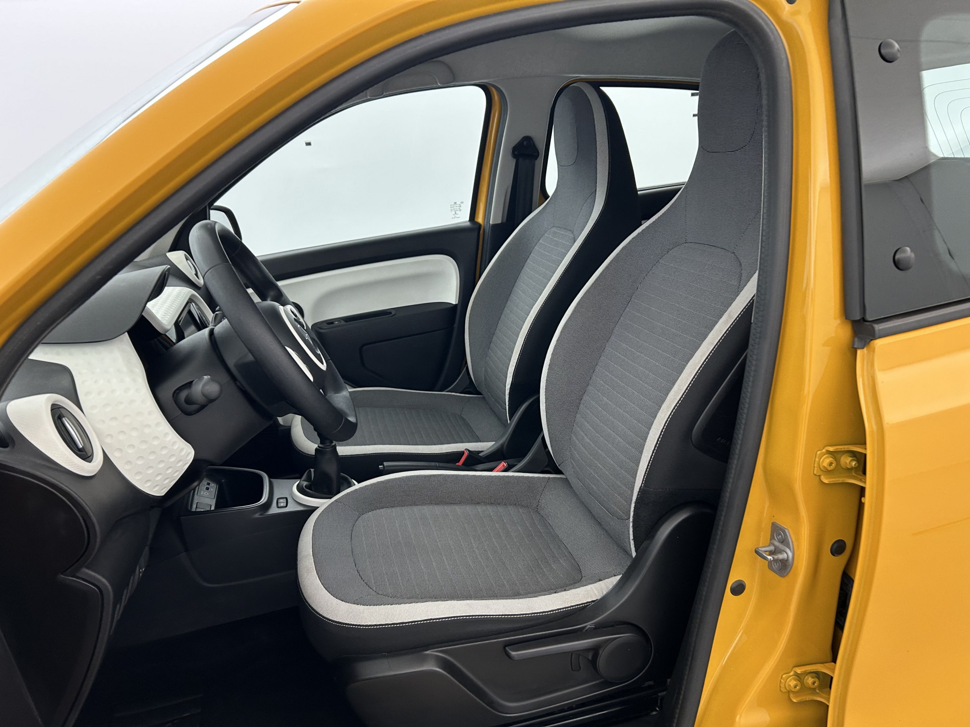 Vente en ligne Renault Twingo 3 1.0 SCe 65ch Equilibre au prix de 11 990 €