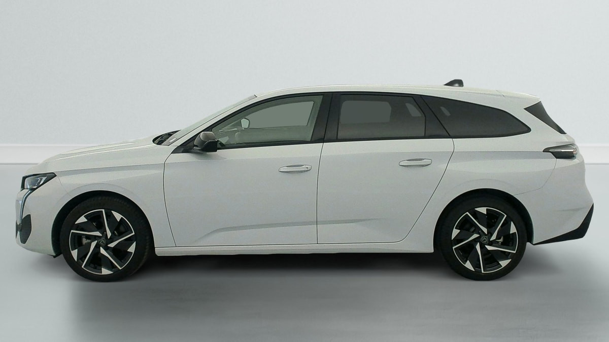 Vente en ligne Peugeot 308 SW Hybrid 145 e-DCS6 Allure au prix de 25 530 €