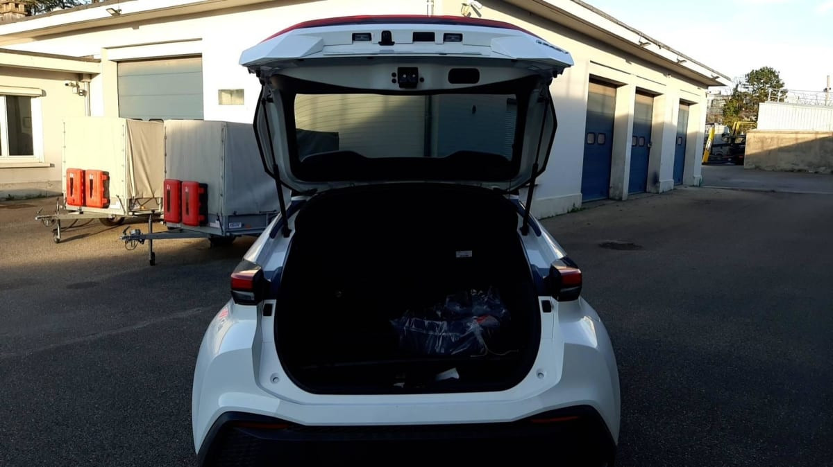 Vente en ligne Toyota C-HR Hybride Rechargeable 225 Design au prix de 31 920 €