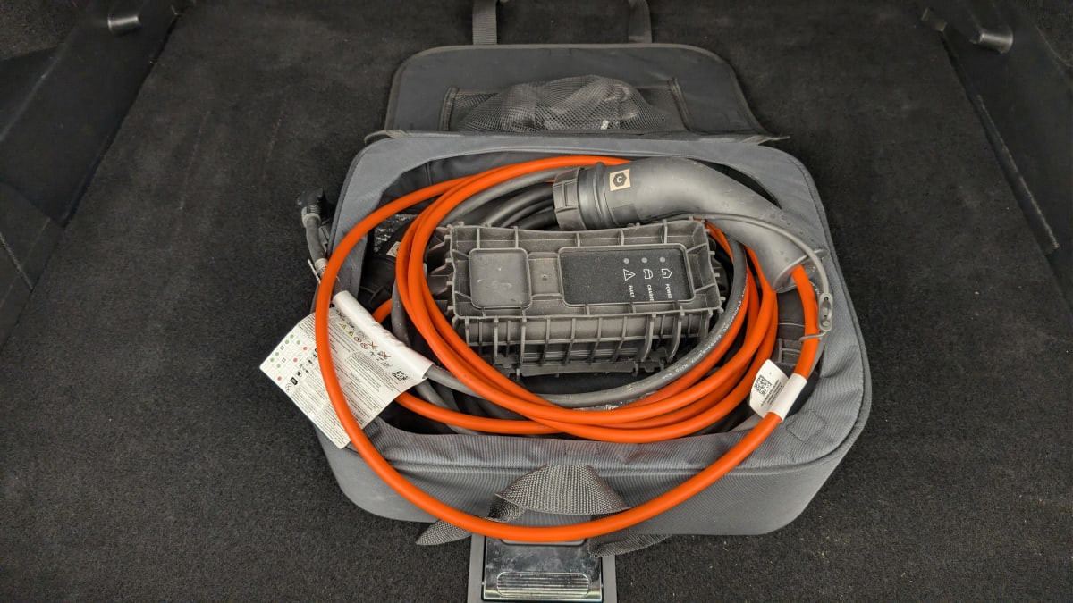 Vente en ligne Ds DS7 Crossback Hybride Rechargeable E-Tense 300 EAT8 4x4 Rivoli au prix de 36 340 €