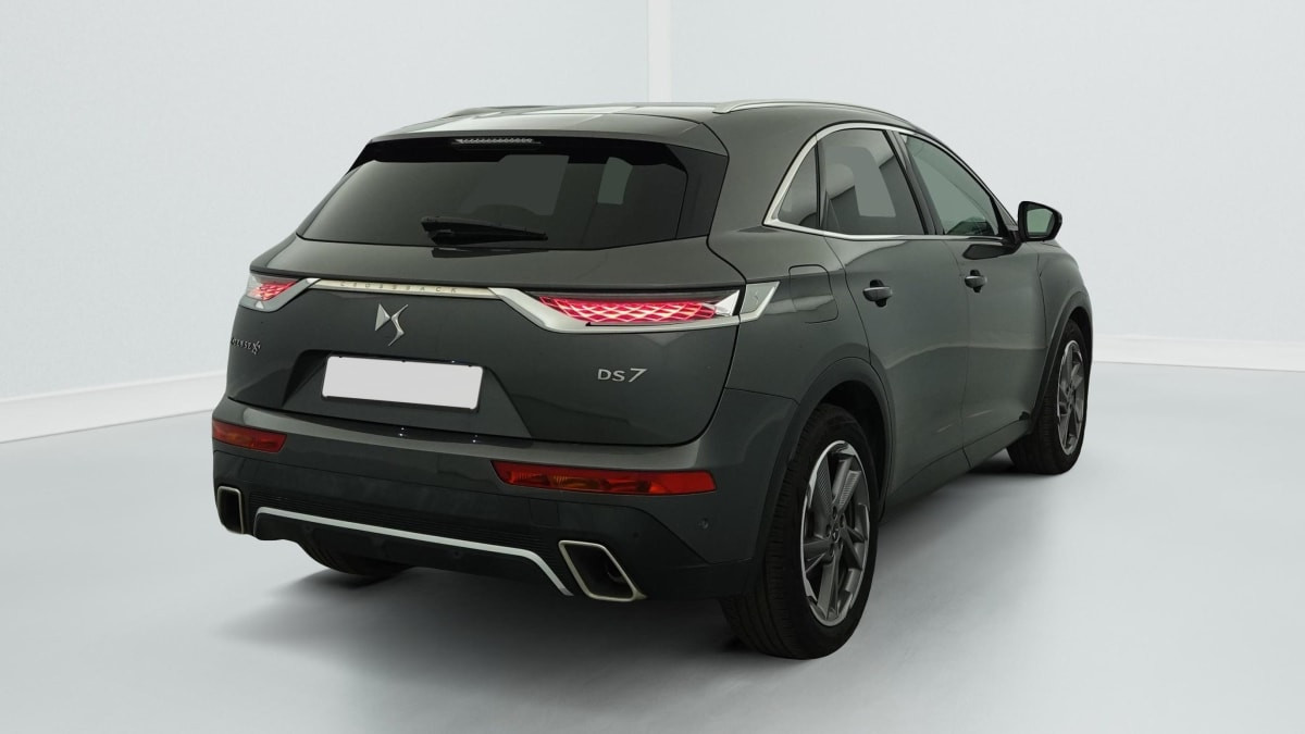 Vente en ligne Ds DS7 Crossback Hybride E-Tense 300 EAT8 4x4 Rivoli au prix de 30 160 €