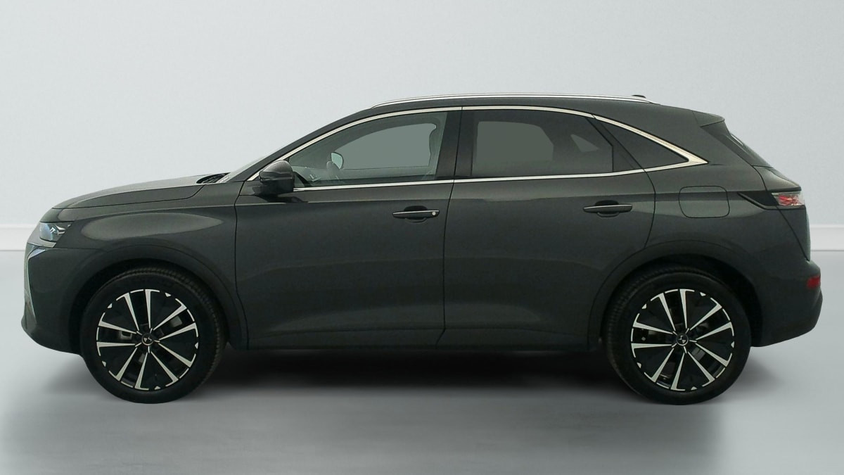 Vente en ligne Ds DS7 Crossback Hybride Rechargeable E-Tense 300 EAT8 4x4 Rivoli au prix de 36 340 €