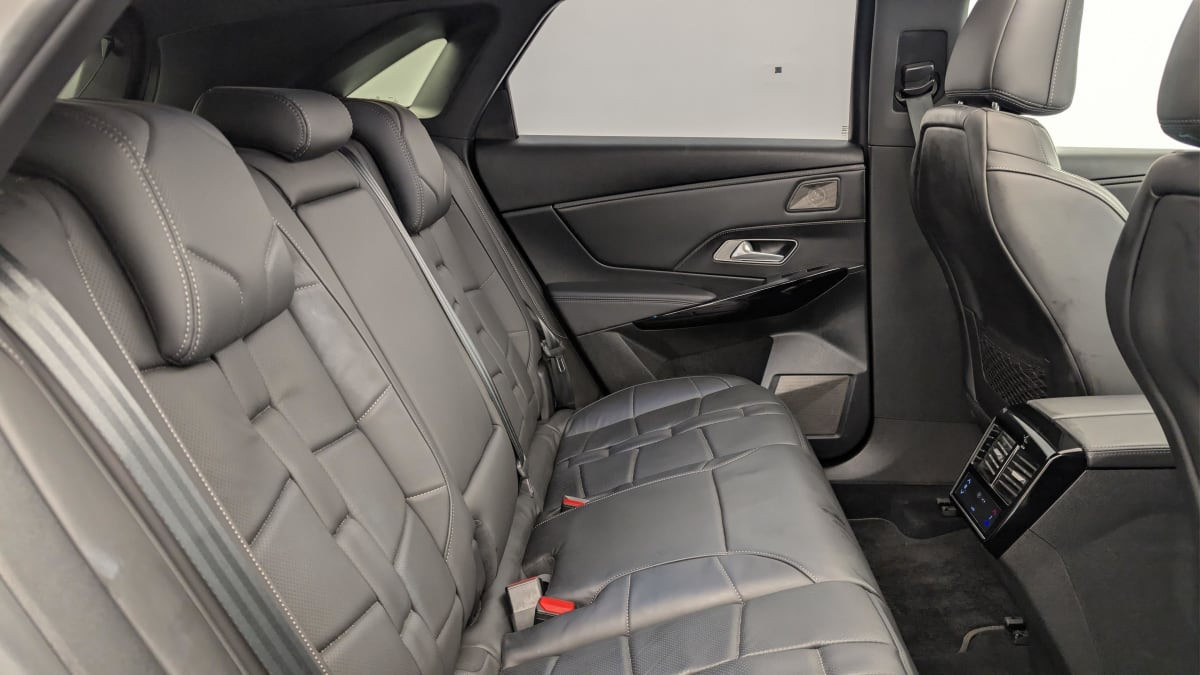 Vente en ligne Ds DS7 Crossback Hybride Rechargeable E-Tense 225 EAT8 Opera au prix de 38 810 €