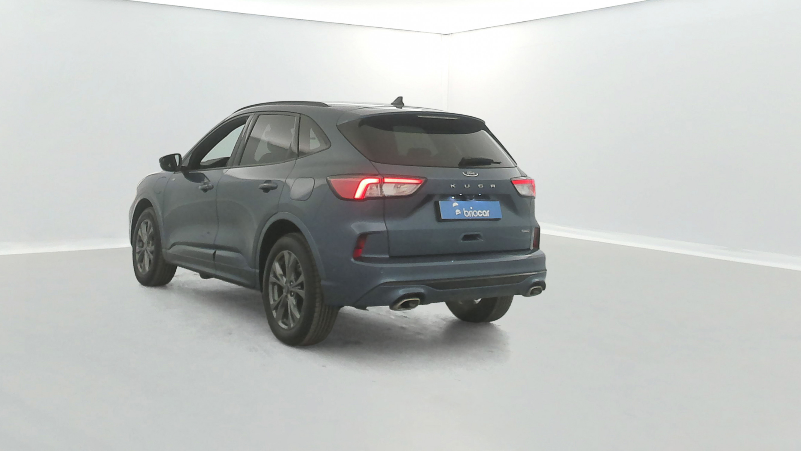 Vente en ligne Ford Kuga 2.5 Duratec 225ch PHEV ST-Line BVA au prix de 20 790 €