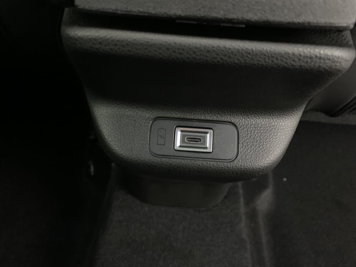 Vente en ligne Jeep Avenger 1.2 Turbo T3 110 ch e-Hybrid BVR6 Summit au prix de 27 280 €