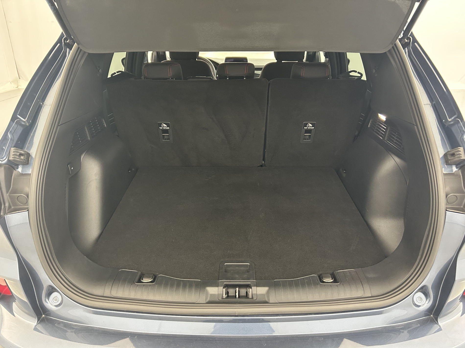 Vente en ligne Ford Kuga 2.5 Duratec 225ch PHEV ST-Line BVA au prix de 20 790 €