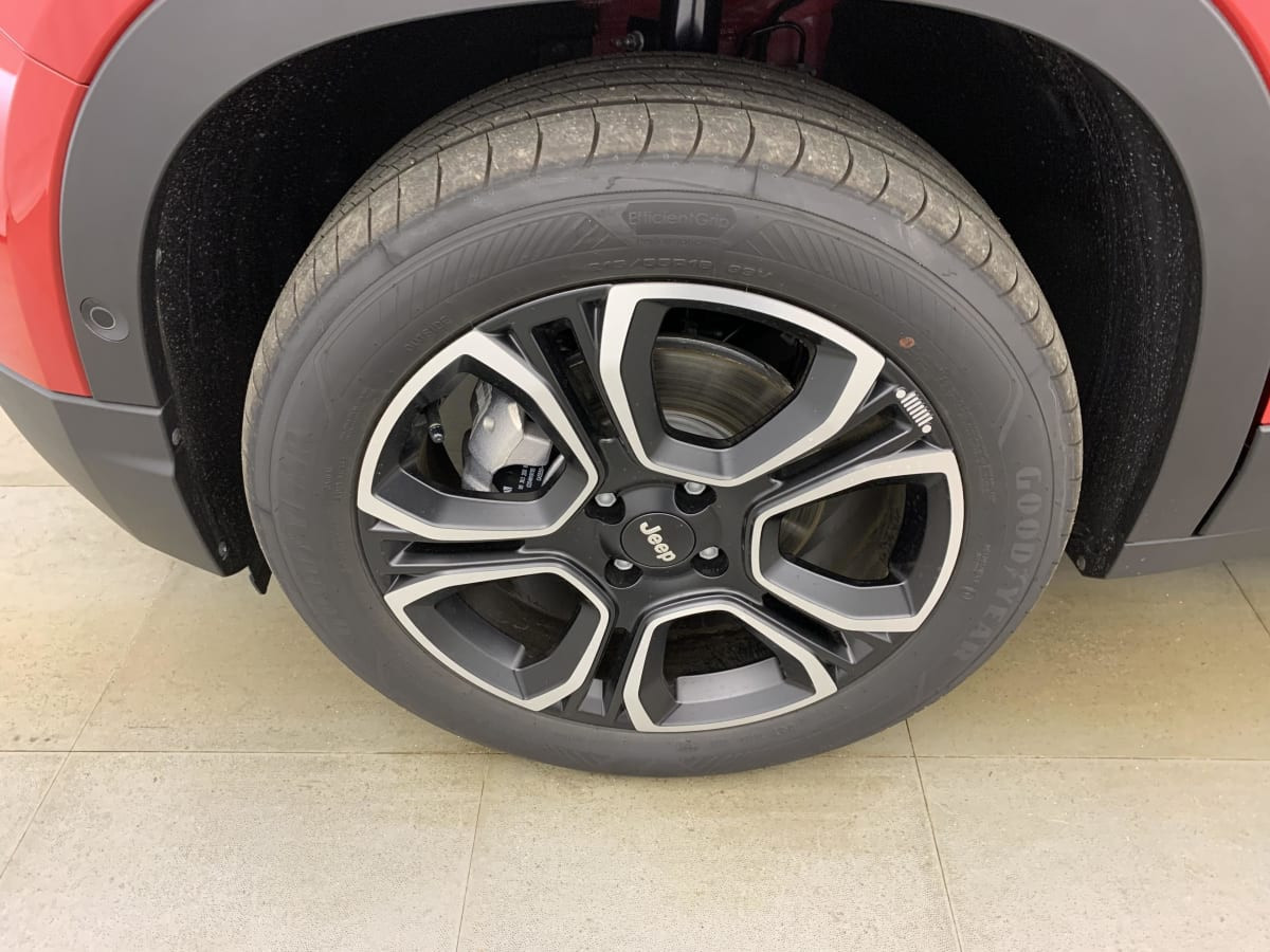 Vente en ligne Jeep Avenger 1.2 Turbo T3 110 ch e-Hybrid BVR6 Summit au prix de 27 280 €