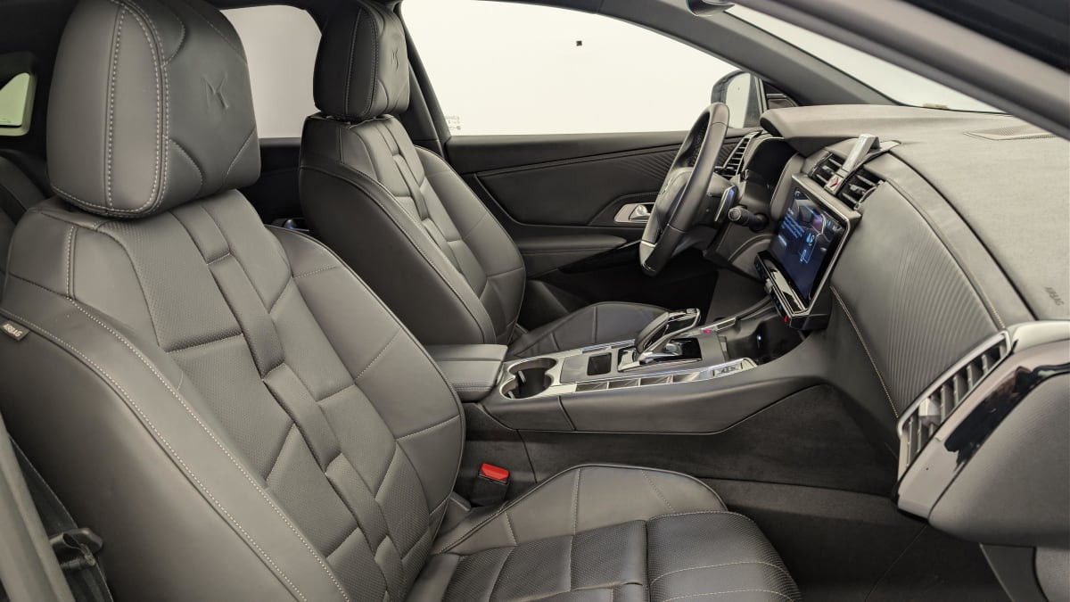 Vente en ligne Ds DS7 Crossback Hybride Rechargeable E-Tense 225 EAT8 Opera au prix de 39 840 €