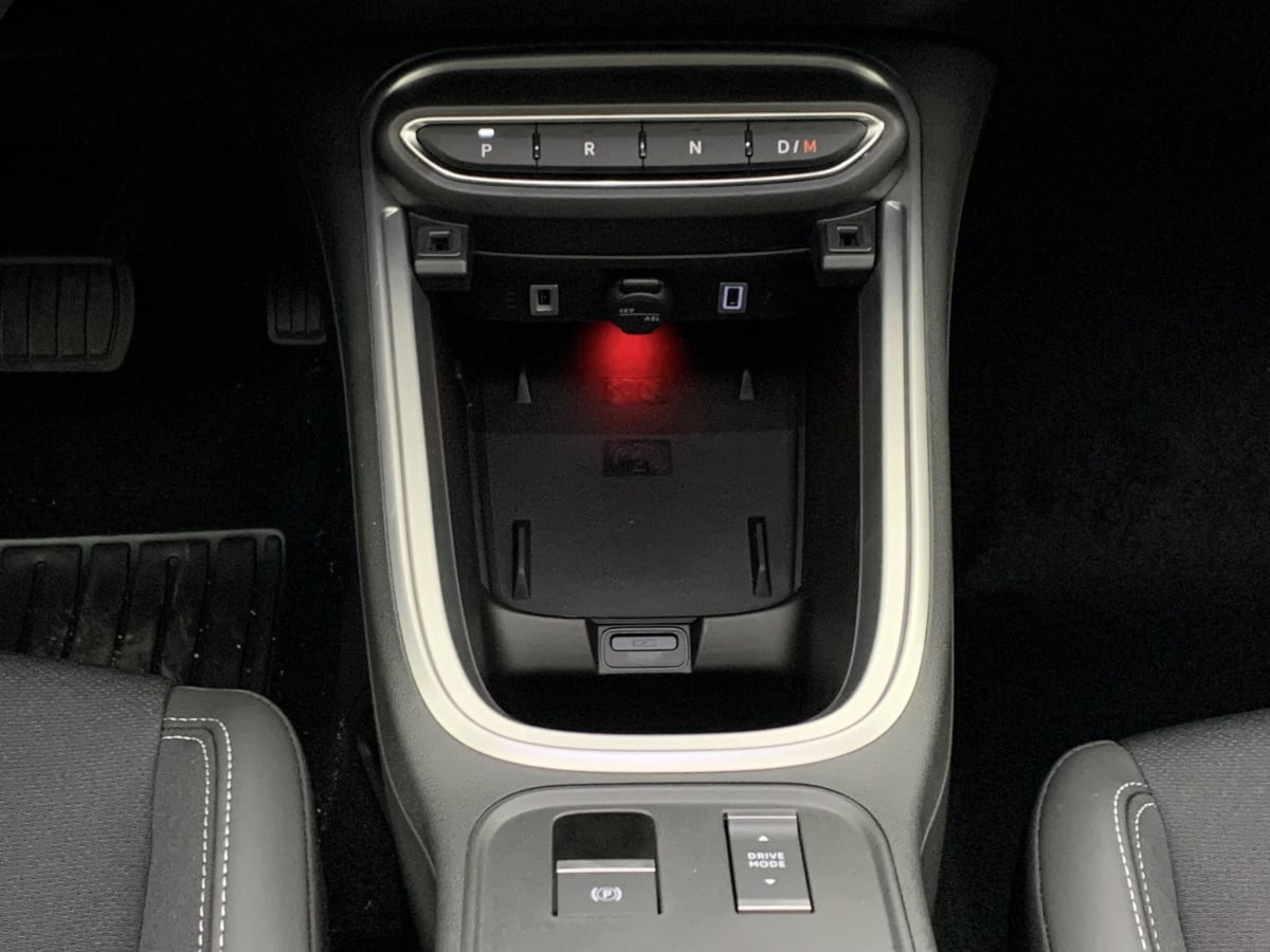 Vente en ligne Jeep Avenger 1.2 Turbo T3 110 ch e-Hybrid BVR6 Summit au prix de 27 280 €