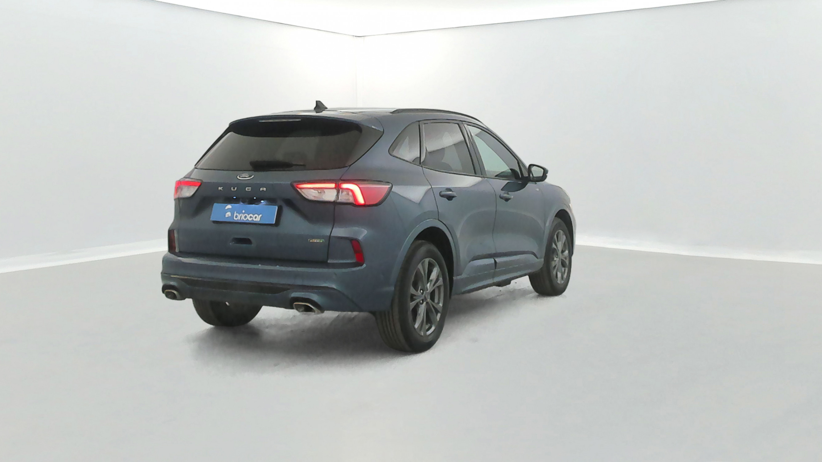 Vente en ligne Ford Kuga 2.5 Duratec 225ch PHEV ST-Line BVA au prix de 20 790 €