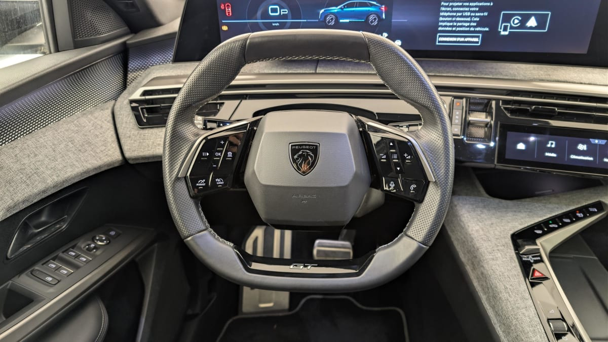 Vente en ligne Peugeot 3008 Hybrid 145 e-DCS6 GT au prix de 29 540 €