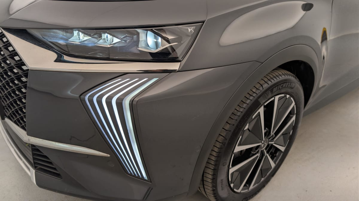 Vente en ligne Ds DS7 Crossback Hybride Rechargeable E-Tense 300 EAT8 4x4 Rivoli au prix de 36 340 €