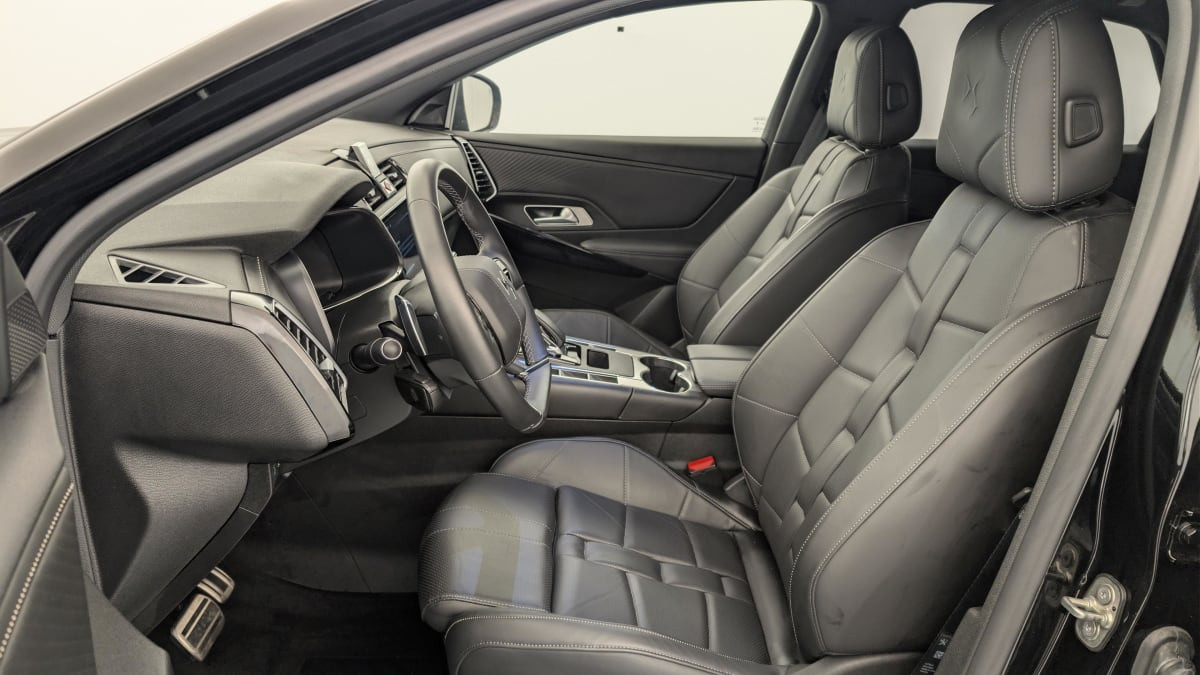 Vente en ligne Ds DS7 Crossback Hybride Rechargeable E-Tense 225 EAT8 Opera au prix de 38 810 €