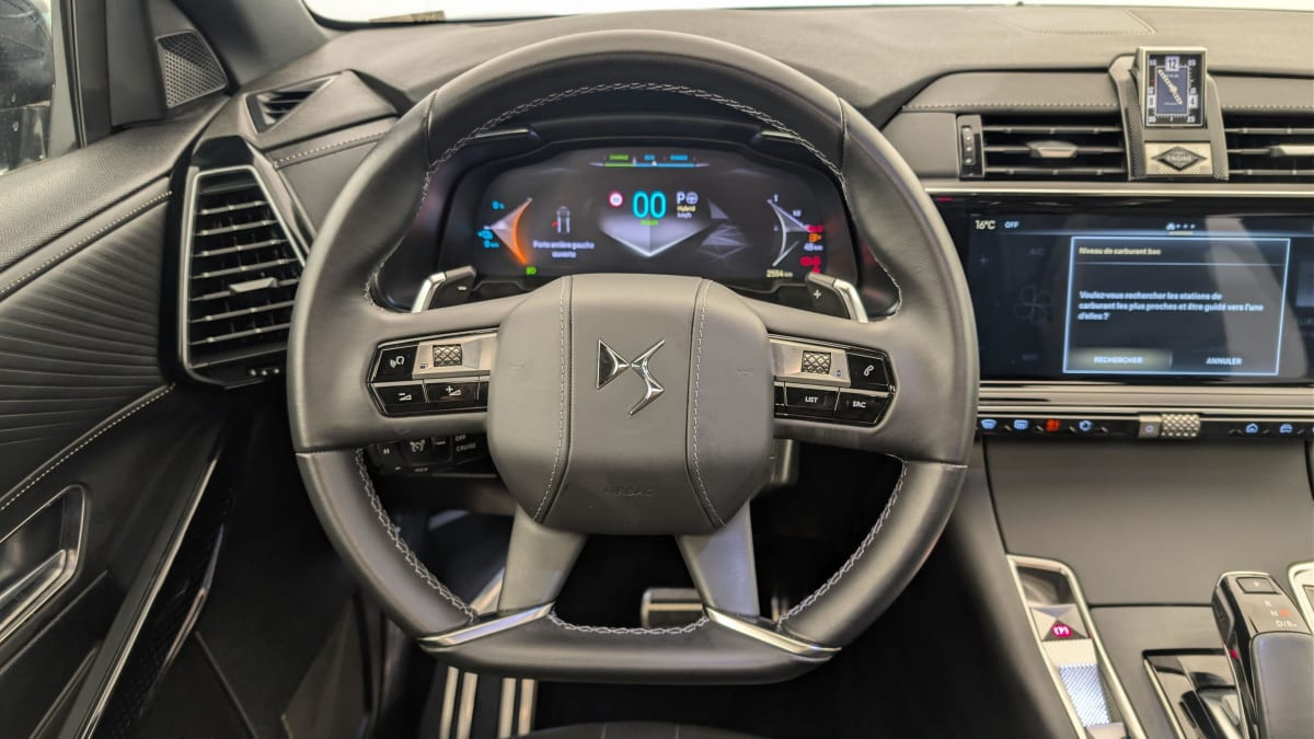 Vente en ligne Ds DS7 Crossback Hybride Rechargeable E-Tense 225 EAT8 Opera au prix de 38 810 €