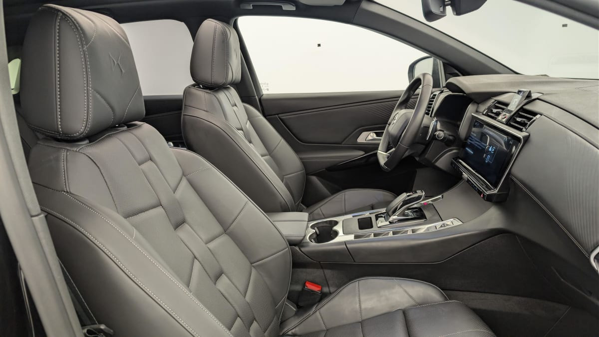 Vente en ligne Ds DS7 Crossback Hybride Rechargeable E-Tense 225 EAT8 Opera au prix de 38 810 €