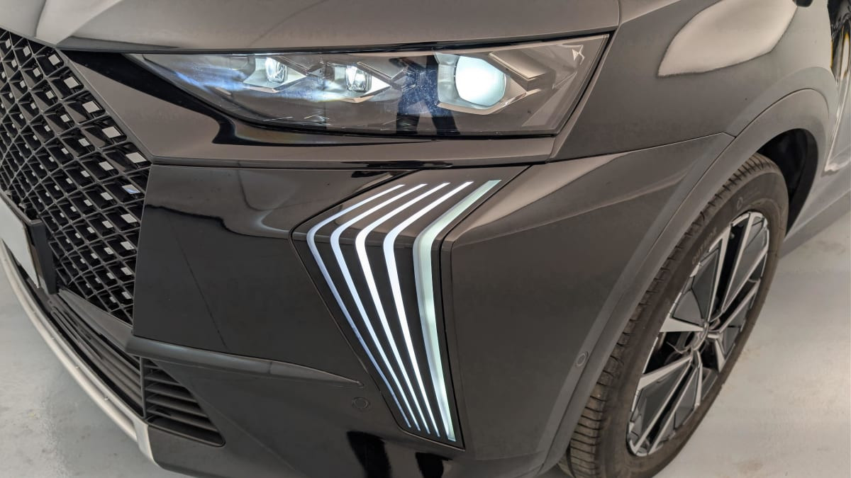 Vente en ligne Ds DS7 Crossback Hybride Rechargeable E-Tense 225 EAT8 Opera au prix de 38 810 €