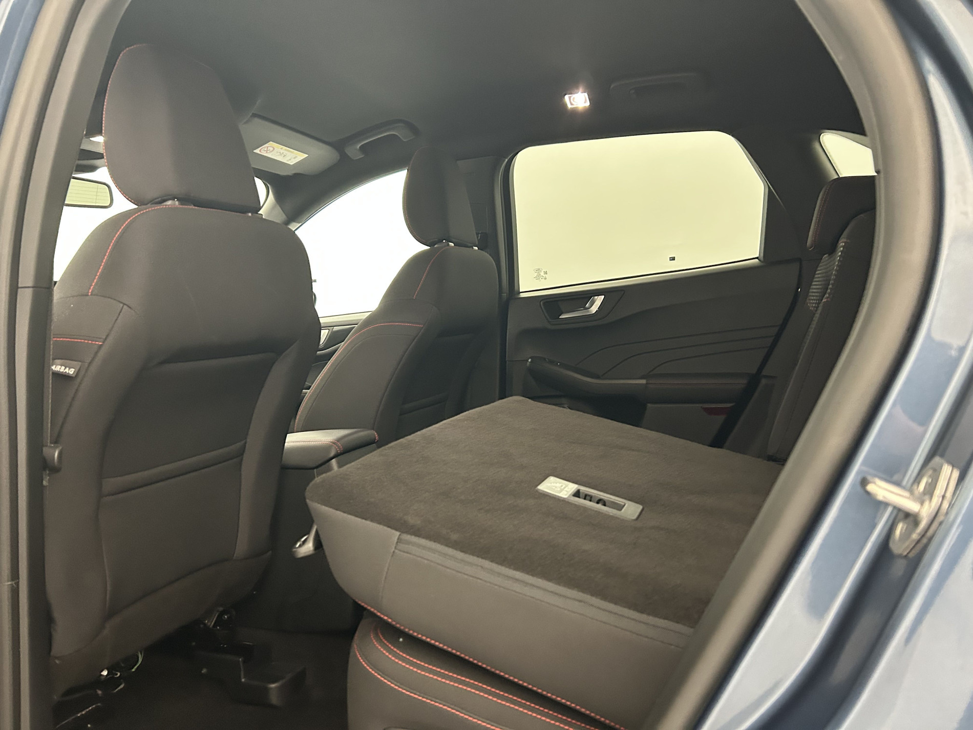 Vente en ligne Ford Kuga 2.5 Duratec 225ch PHEV ST-Line BVA au prix de 20 790 €