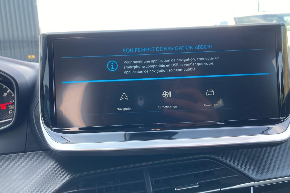 Vente en ligne Peugeot 208 PureTech 100 S S BVM6 Active au prix de 14 180 €