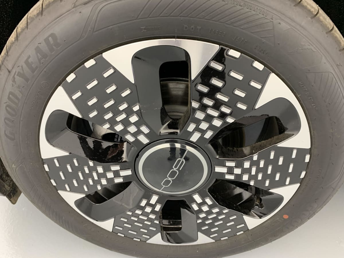 Vente en ligne Fiat 600e T-Gen 3 1.2 Hybrid 145ch eDCT6 La Prima au prix de 24 810 €