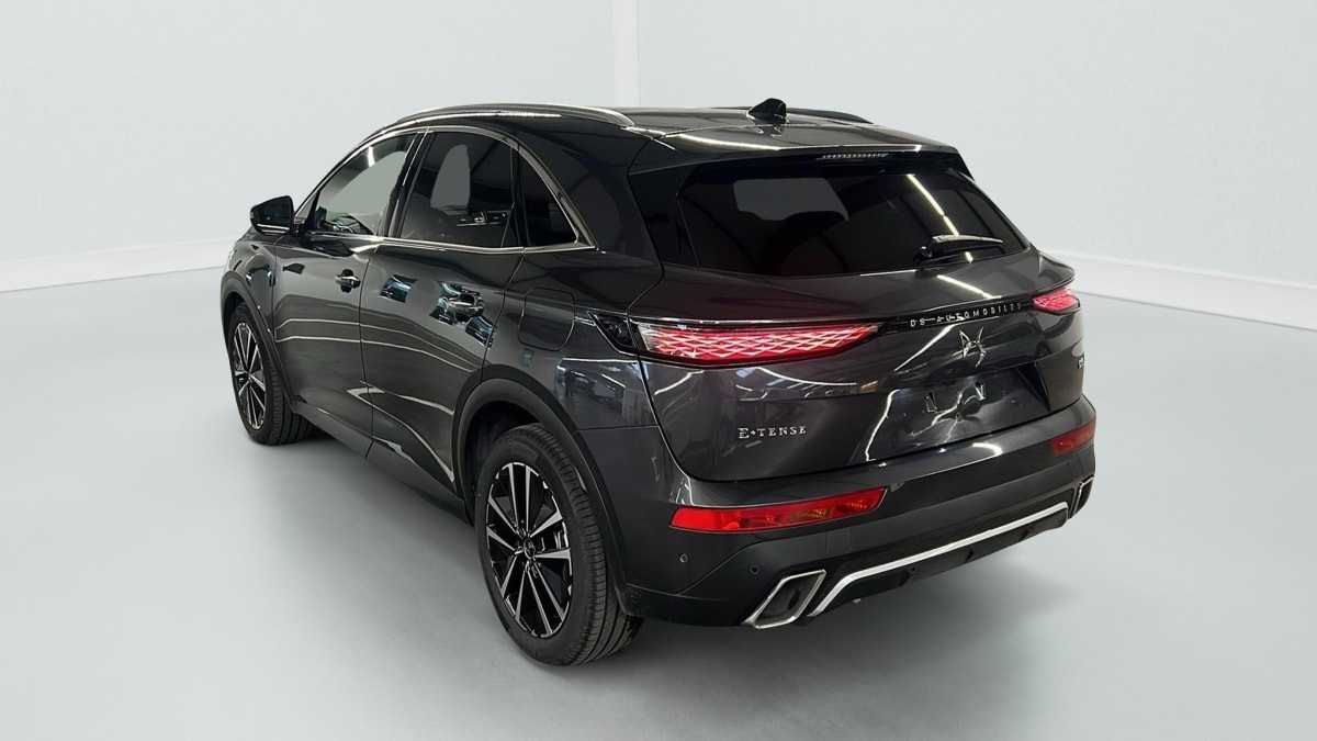 Vente en ligne Ds DS7 Crossback Hybride Rechargeable E-Tense 225 EAT8 Opera au prix de 37 780 €