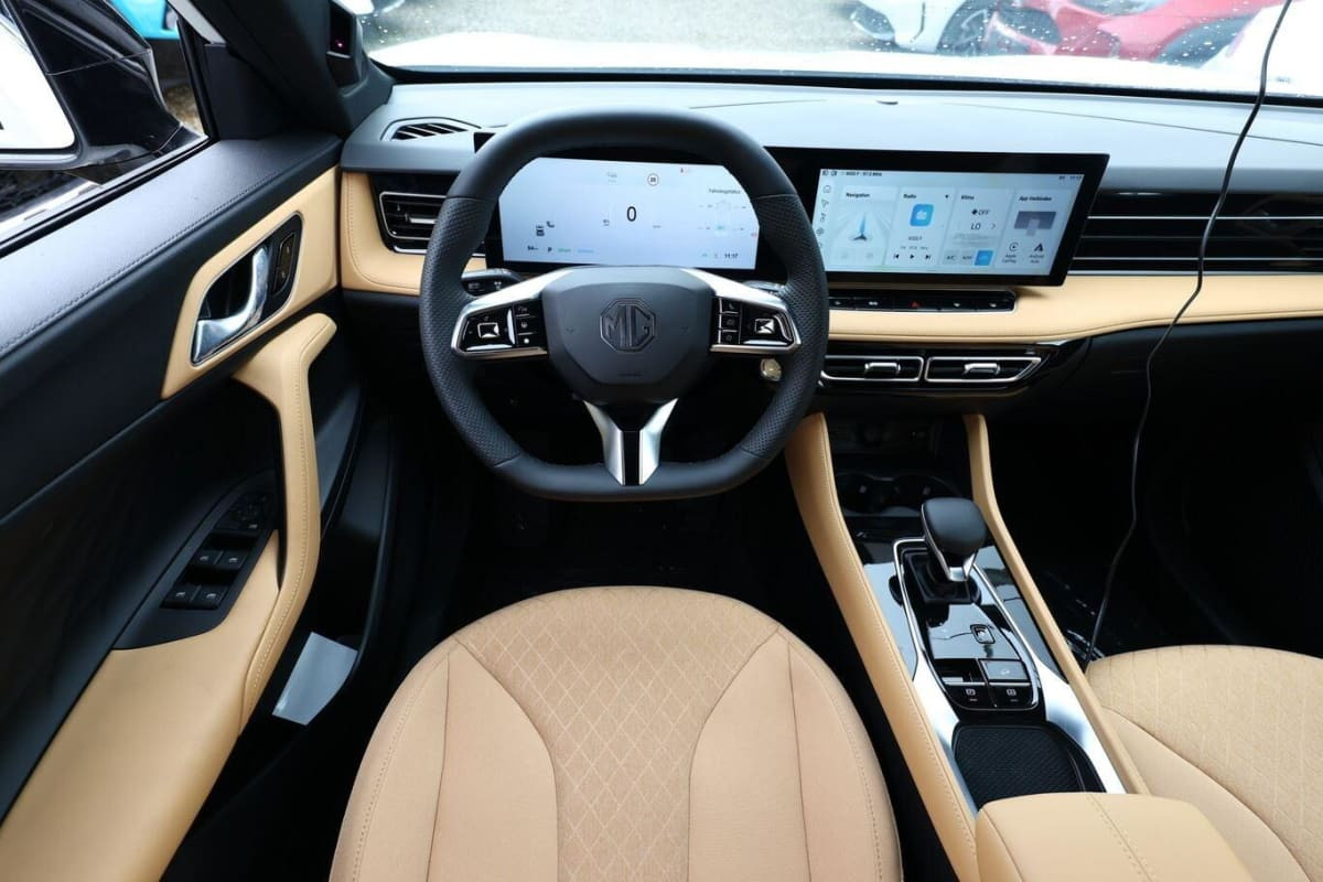 Vente en ligne Mg EHS EHS HEV+ 224 COMFORT au prix de 29 550 €