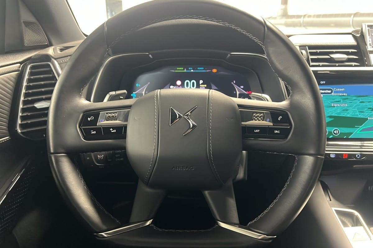 Vente en ligne Ds DS7 Crossback Hybride Rechargeable E-Tense 225 EAT8 Opera au prix de 37 780 €
