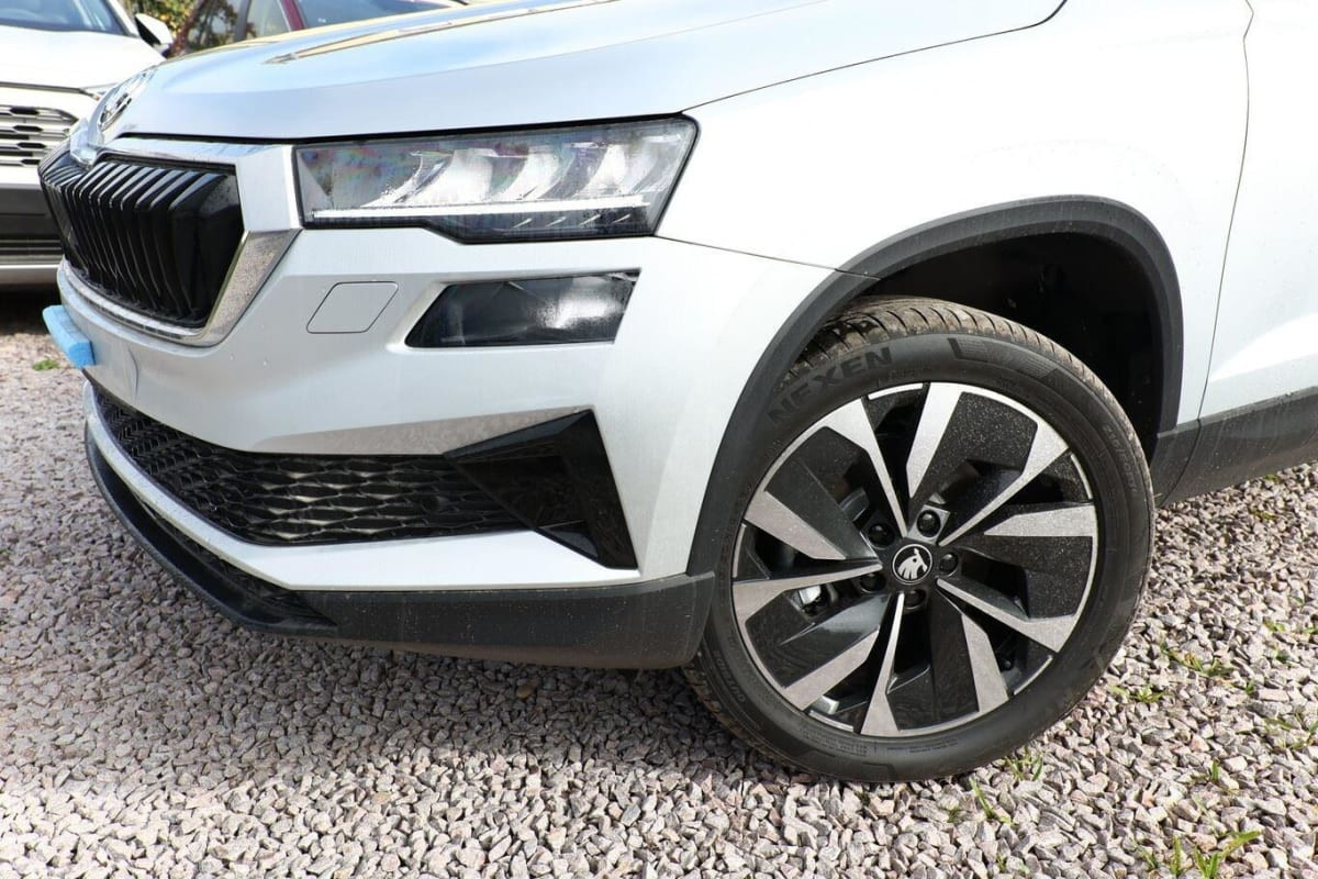 Vente en ligne Skoda Karoq TSI 150 DSG SELECTION au prix de 36 580 €