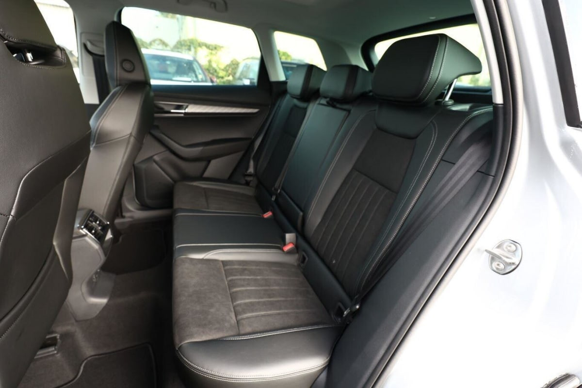 Vente en ligne Skoda Karoq TSI 150 DSG SELECTION au prix de 36 580 €