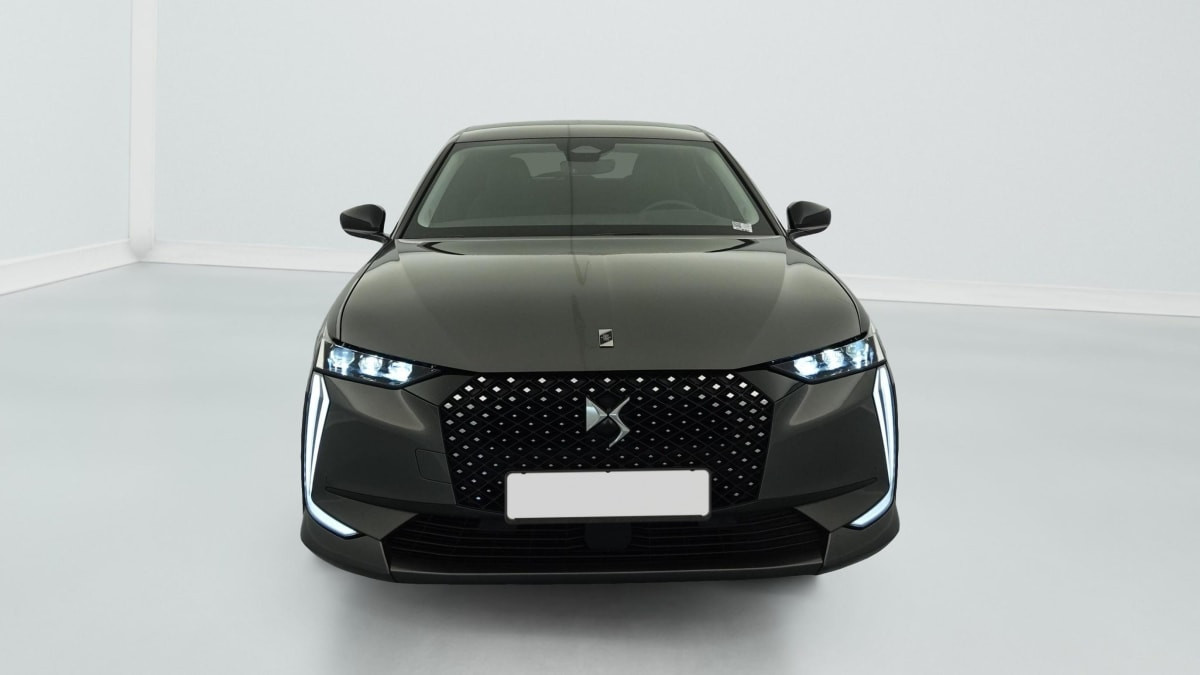 Vente en ligne Ds DS4 Hybride 145 e-DCT6 Etoile - Alcantara au prix de 27 480 €