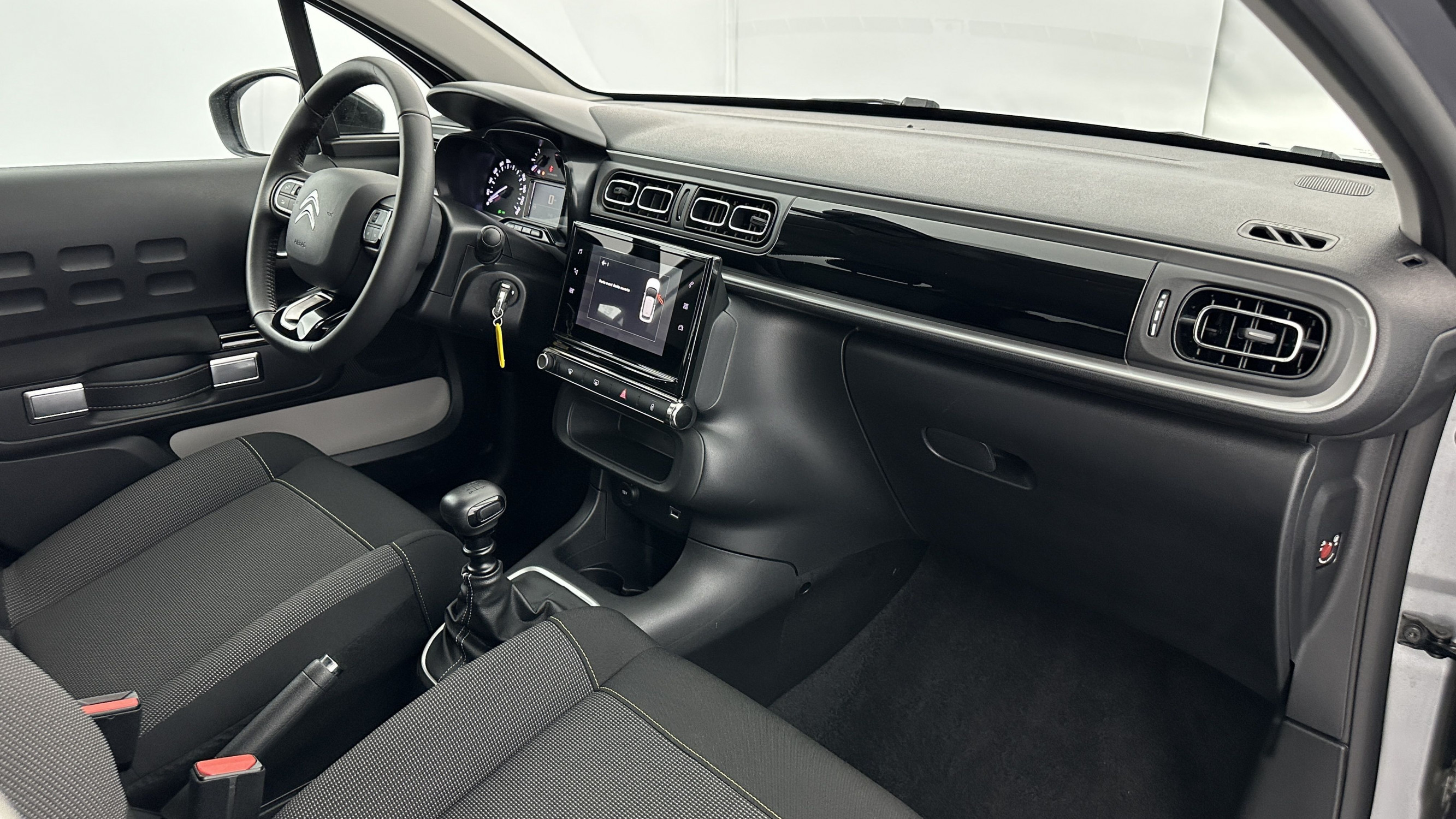 Vente en ligne Citroën C3 C3 1.2 PureTech 110ch Max au prix de 15 910 €