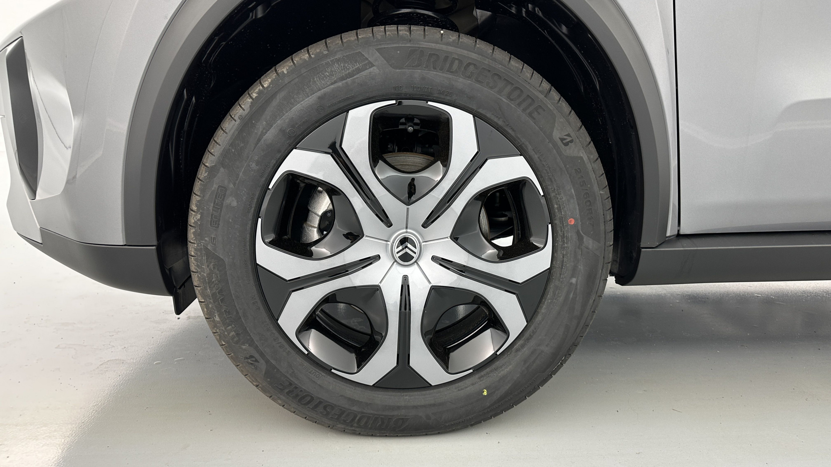 Vente en ligne Citroën C3 Aircross C3 AIRCROSS 1.2 Hybride 145ch Plus e-DCS6 au prix de 23 300 €