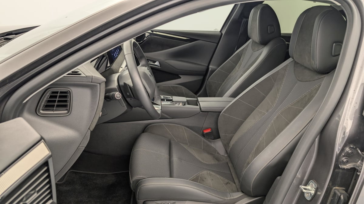 Vente en ligne Ds DS4 Hybride 145 e-DCT6 Etoile - Alcantara au prix de 27 480 €
