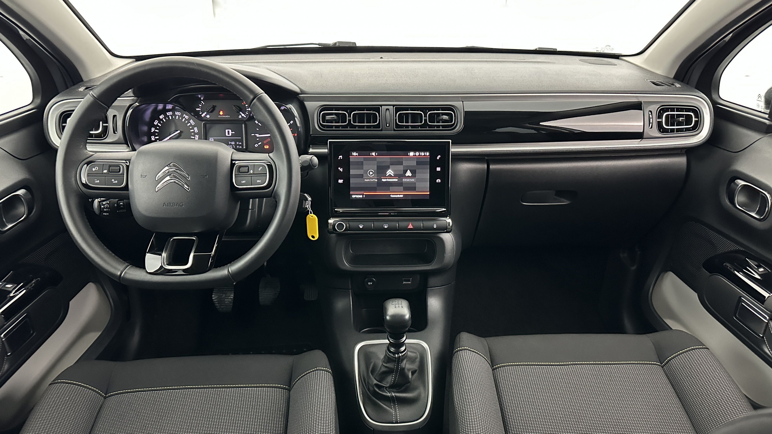 Vente en ligne Citroën C3 C3 1.2 PureTech 110ch Max au prix de 15 910 €