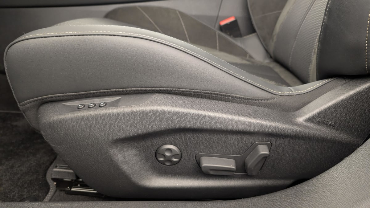 Vente en ligne Ds DS4 Hybride 145 e-DCT6 Etoile - Alcantara au prix de 27 480 €