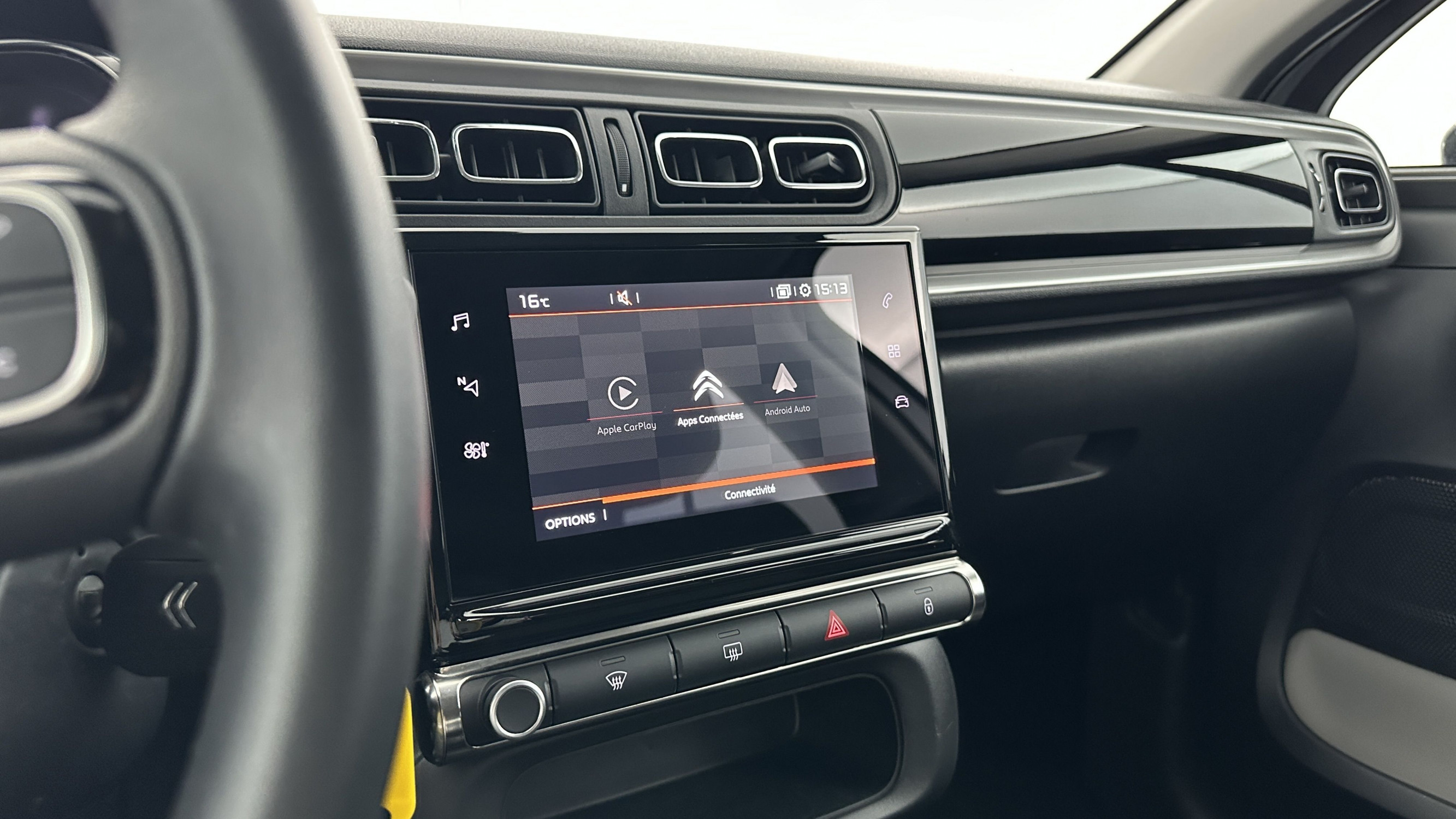 Vente en ligne Citroën C3 C3 1.2 PureTech 110ch Max au prix de 15 910 €