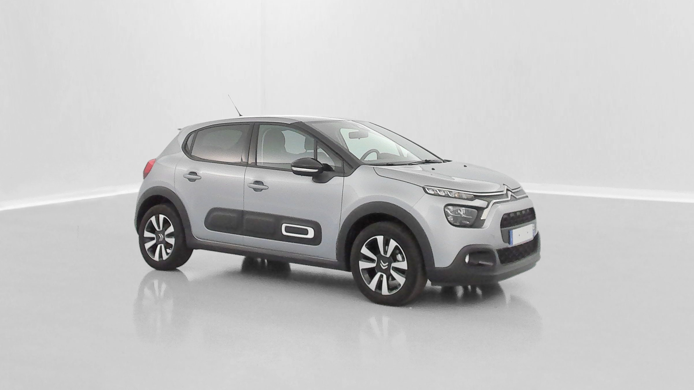 Vente en ligne Citroën C3 C3 1.2 PureTech 110ch Max au prix de 15 910 €