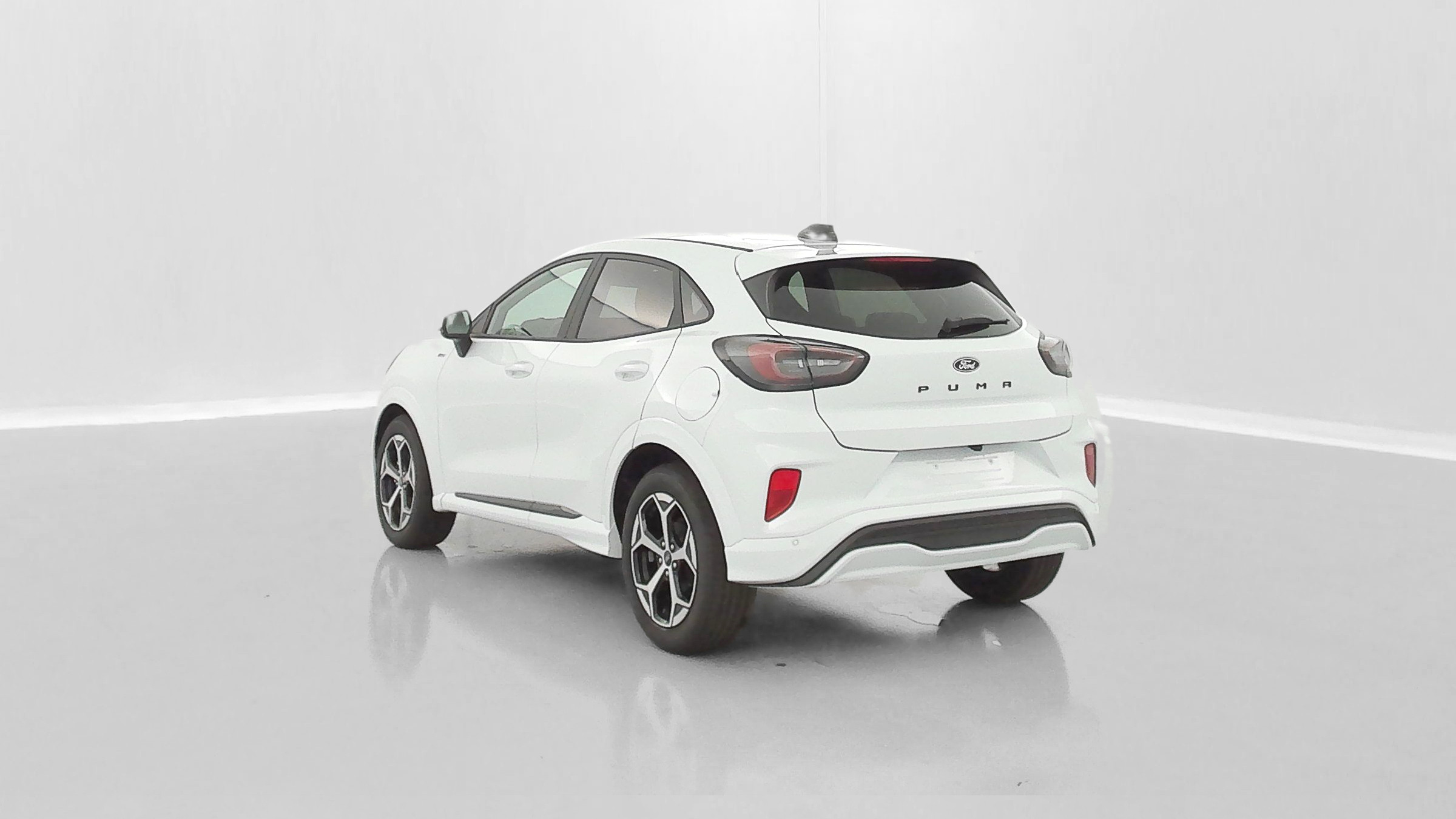 Vente en ligne Ford Puma PUMA 1.0 EcoBoost 125ch mHEV Powershift ST-Line au prix de 24 700 €
