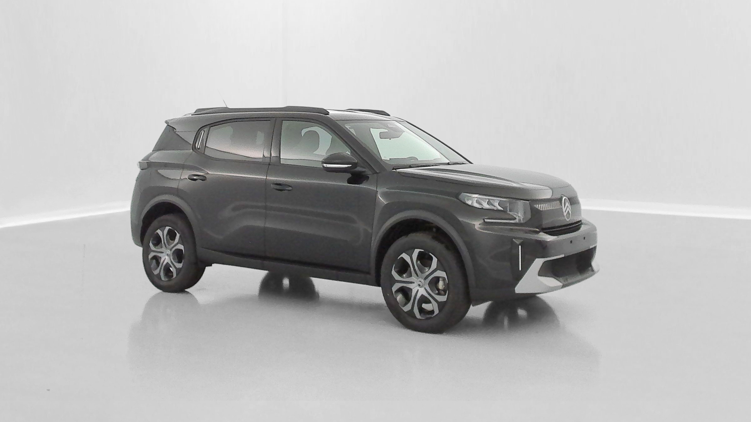 Vente en ligne Citroën C3 Aircross C3 AIRCROSS 1.2 Hybride 145ch Plus e-DCS6 au prix de 23 500 €