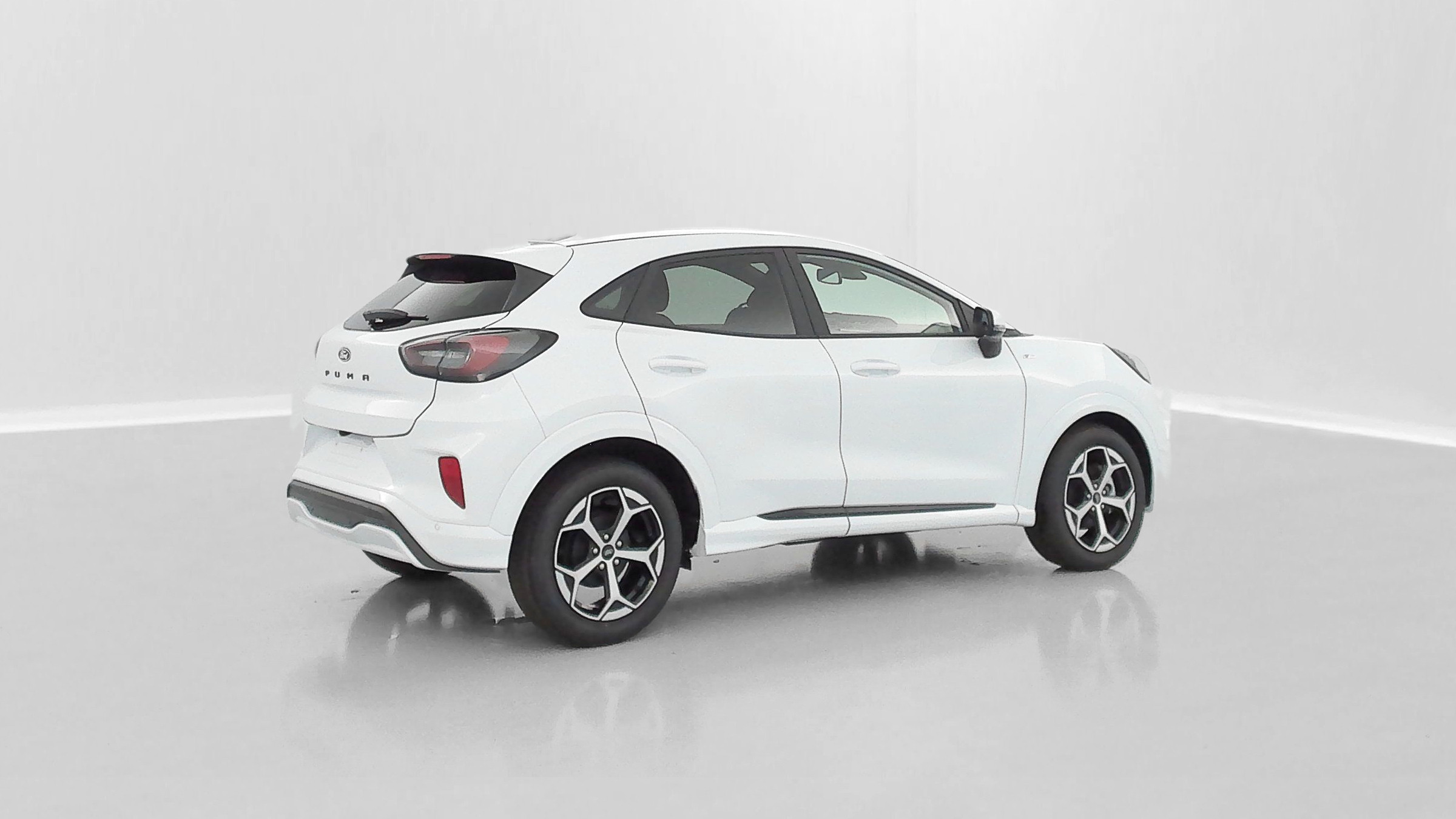 Vente en ligne Ford Puma PUMA 1.0 EcoBoost 125ch mHEV Powershift ST-Line au prix de 24 700 €